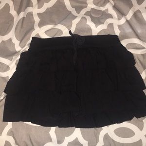 Size medium (10 1/2 - 12 1/2) girls skirt